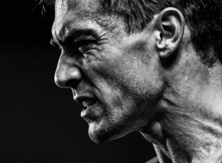 posizione-lingua-forza-allenamento-connessione-posturale