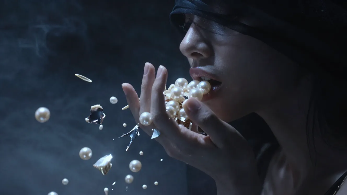 significato-sognare-denti-che-cadono-interpretazione-psicologica